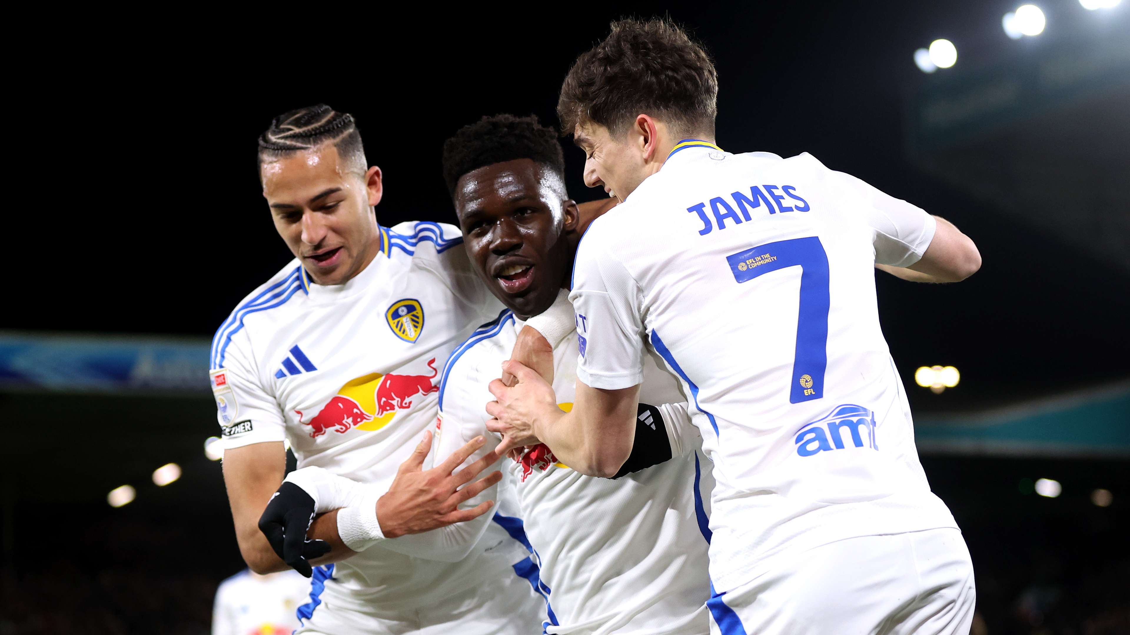 围绕这一主 围绕这一主